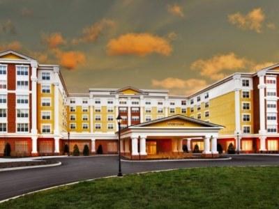 Wyndham & Conference Center Hotel 3*